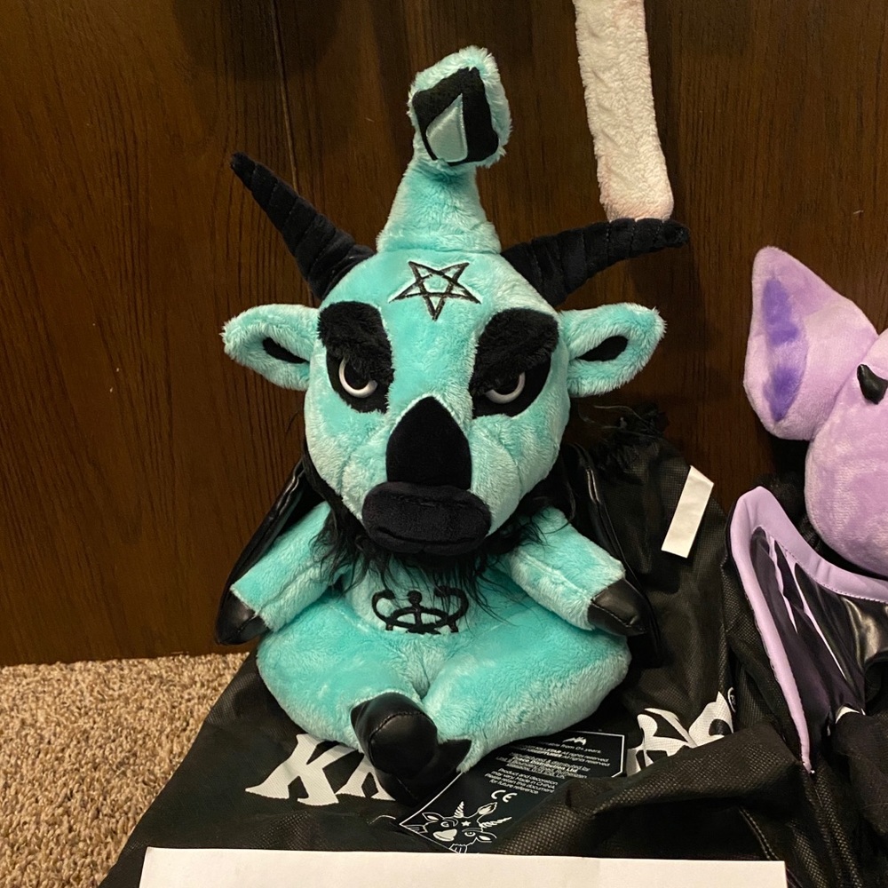 Killstar Kreepture Dark Lord Mint Condition